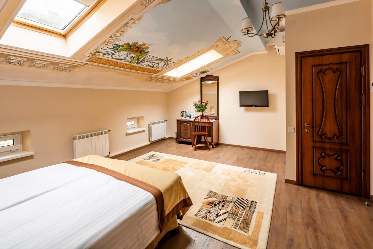 Mini-Hotel Guest House Inn Lviv Eksteriør bilde