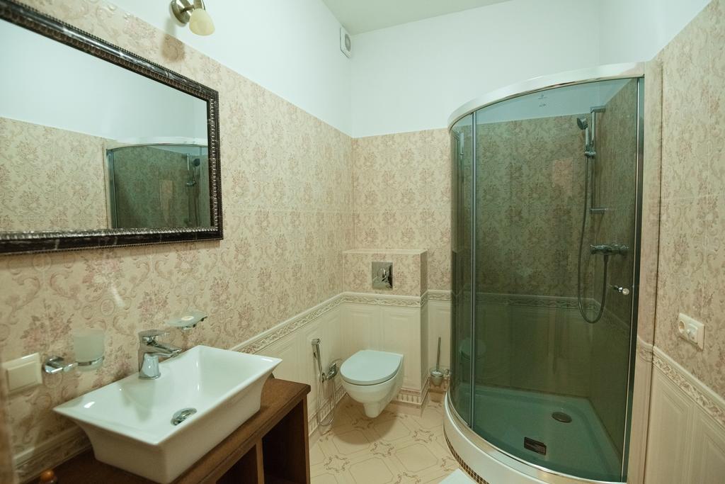 Mini-Hotel Guest House Inn Lviv Rom bilde