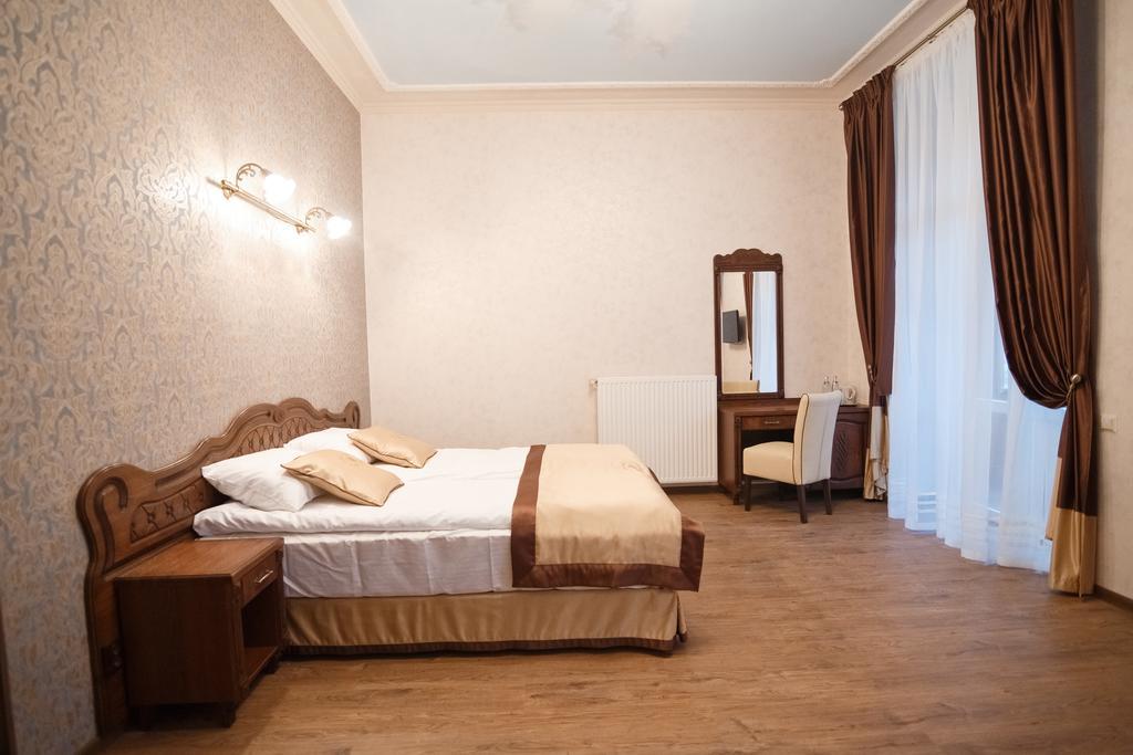 Mini-Hotel Guest House Inn Lviv Eksteriør bilde